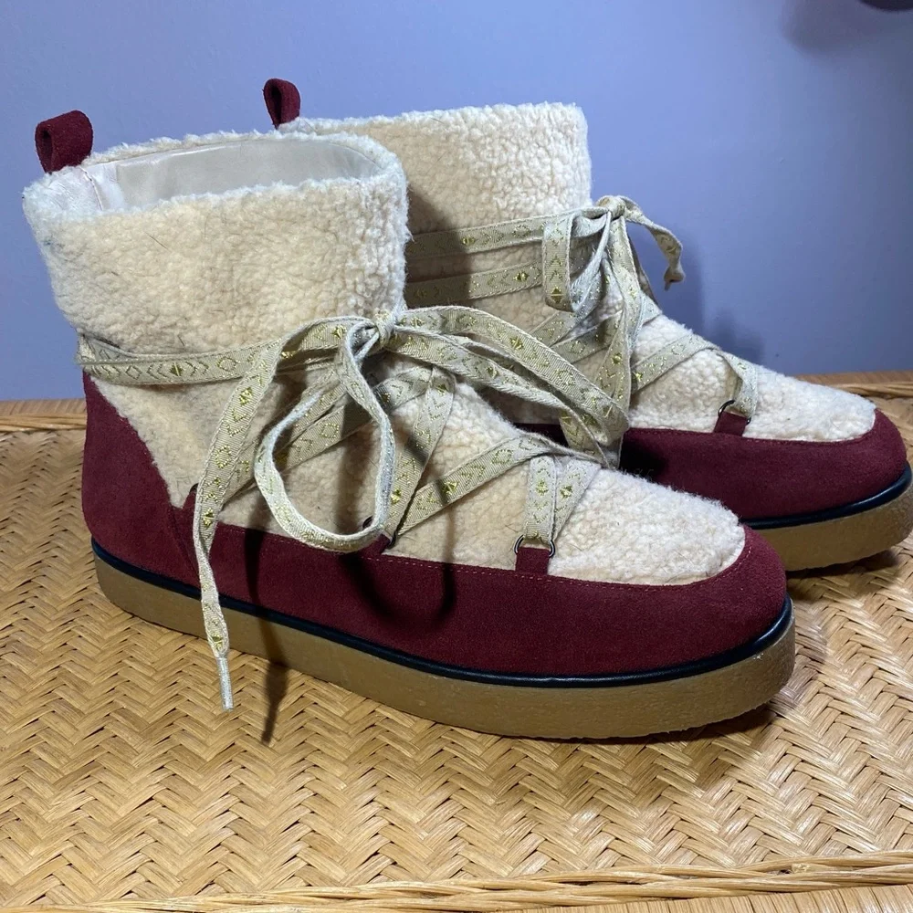 House Of Harlow 1960 Sadie Pull-on Alpine Boot